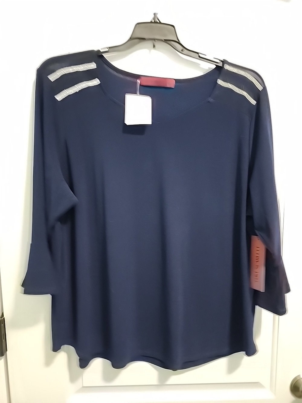 Women’s Navy Top with Decorative Rhinestine Trim Sz 2X NWT